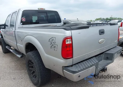2012 Ford F-250 Lariat из США, поврежденный, VIN 1FT7W2BT2CEC04550